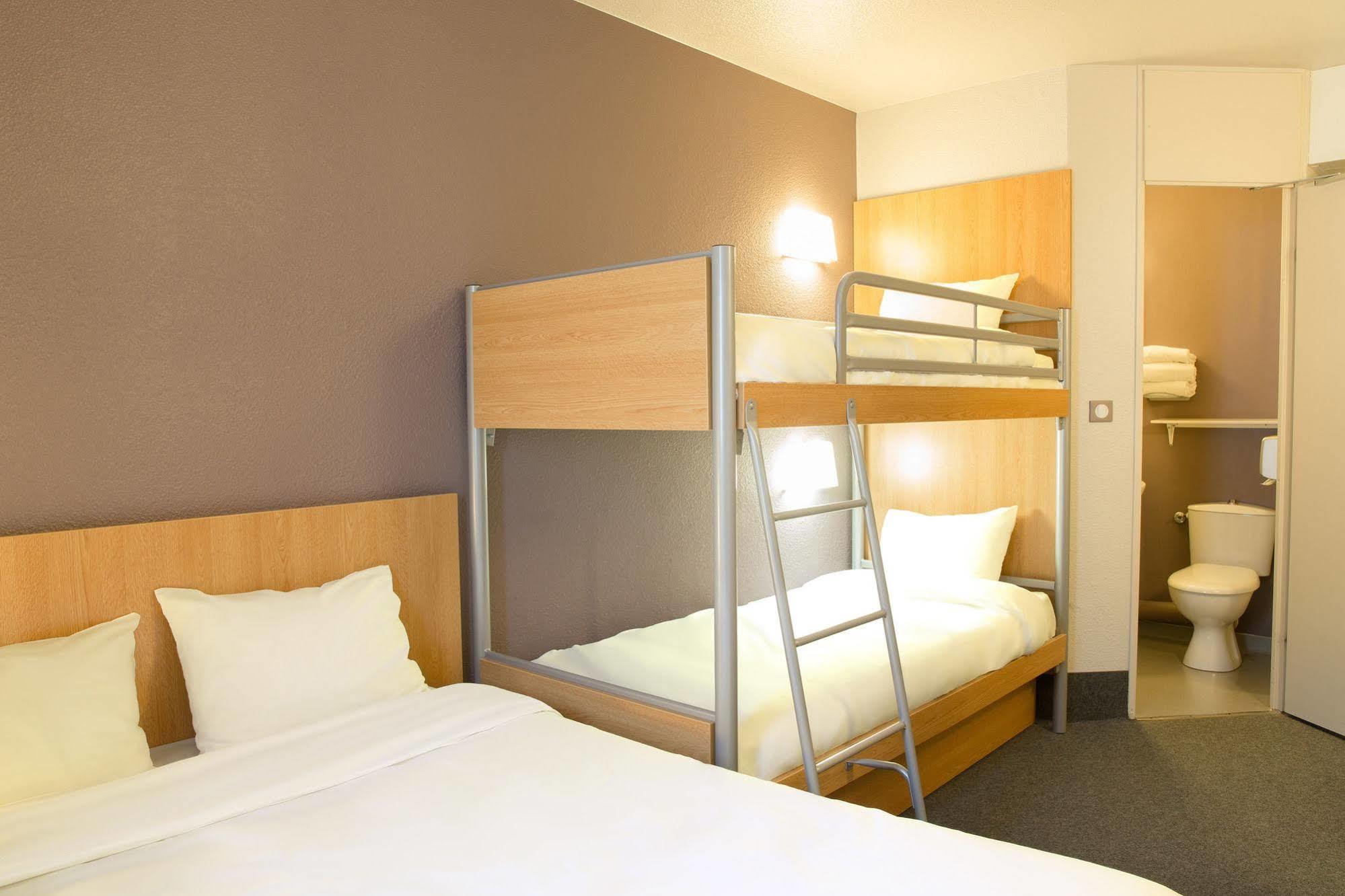 B&B Hotel Villeneuve Loubet Plage Eksteriør bilde
